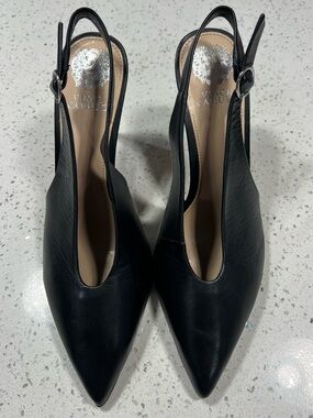 NWOB Vince Camuto Black Pointed Leather Slingback Pumps